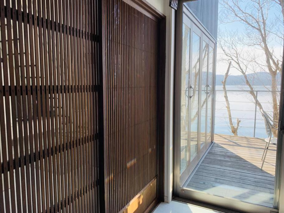 Вилла Away From Noise,View Fuji Mt In The Designer House Яманакако Экстерьер фото