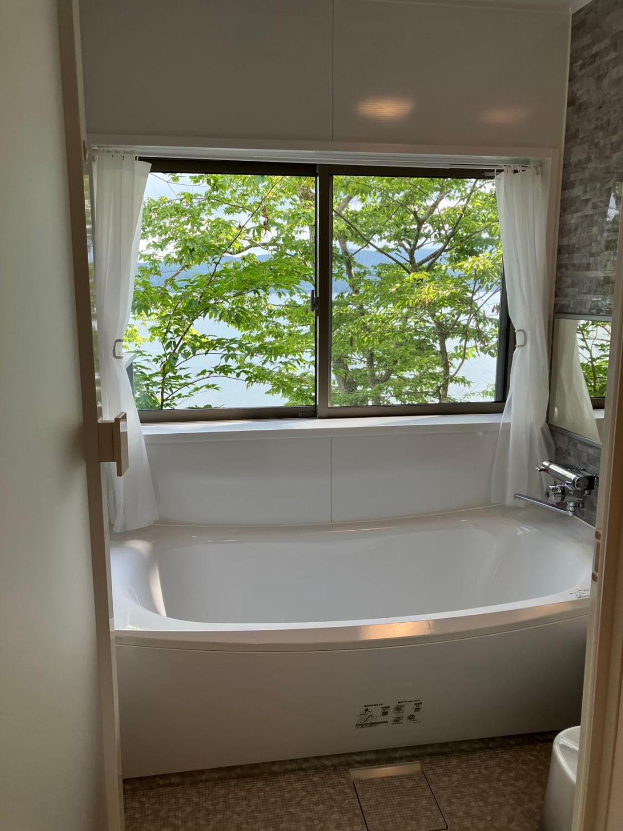 Вилла Away From Noise,View Fuji Mt In The Designer House Яманакако Экстерьер фото